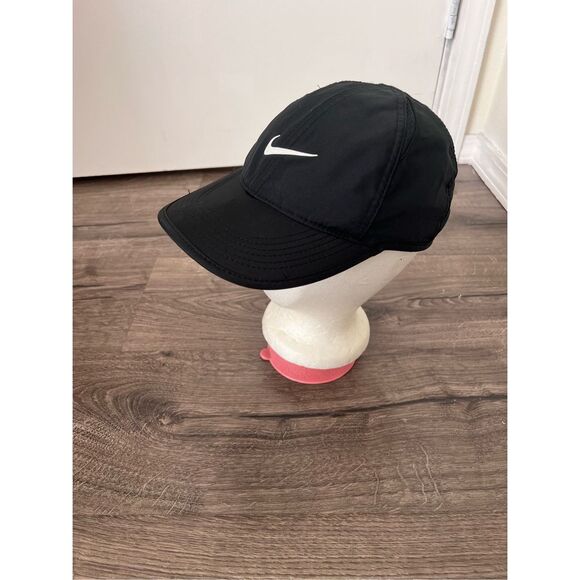 Nike Hat Cap Strap Back Black Featherlight Dri Fit Running Golfing Swoosh Womens - Picture 1 of 7